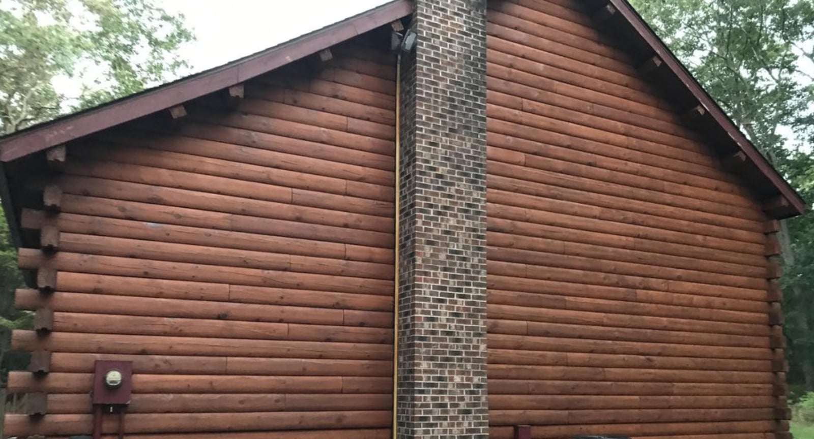 Log Home Staining